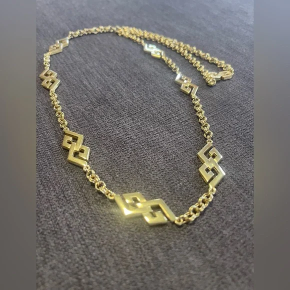 Givenchy Vintage Gold Tone Geometric Link Necklace 30” Statement Designer Chain - Picture 3 of 5